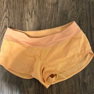 Lululemon Speed up shorts sz 6